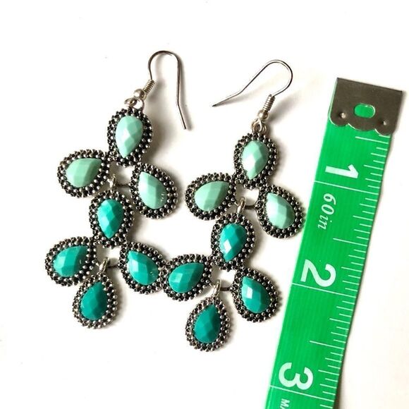 Bohemian Dangle Silver tone w/ Turquoise - Picture 3 of 3